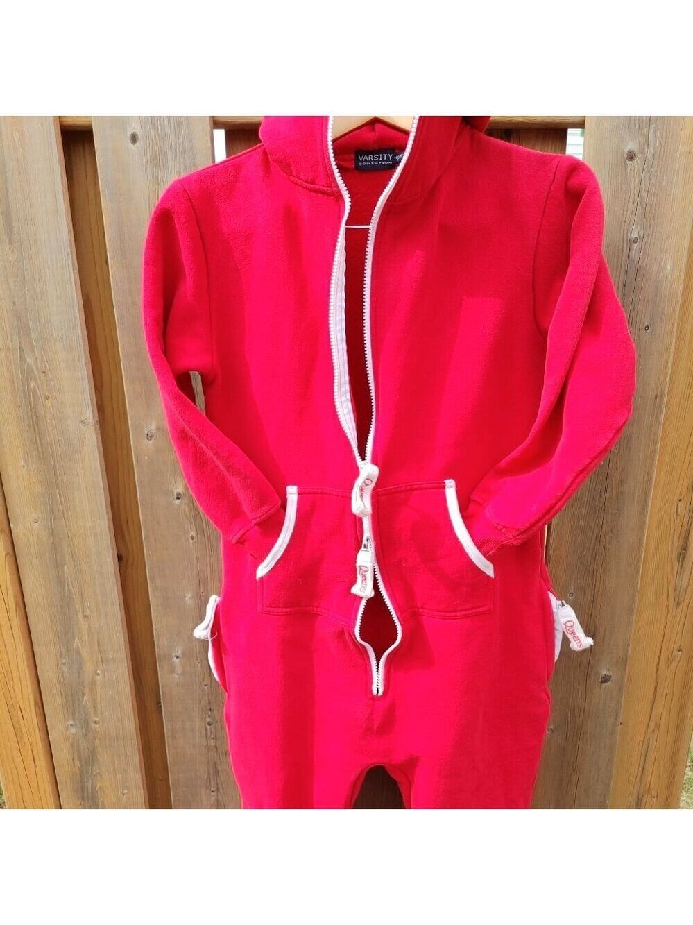 QUEEN'S UNIVERSITY Varsity Collection Adult Onesie Size XS Full Zip Long Sleeve